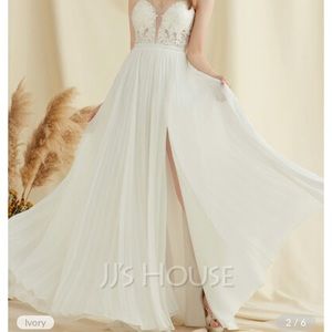 Jj’s House Wedding Dress